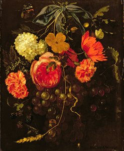 Stilleben med en bylt av frukt og blomster bundet med et blått sløyfe
